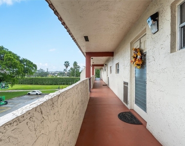 8940 S Hollybrook Boulevard - Photo Thumbnail 22