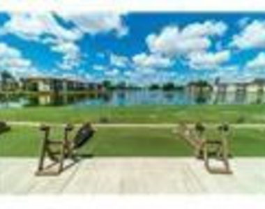 8940 S Hollybrook Boulevard - Photo Thumbnail 56