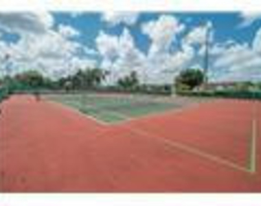 8940 S Hollybrook Boulevard - Photo Thumbnail 63