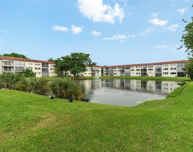 8940 S Hollybrook Boulevard - Photo Thumbnail 19