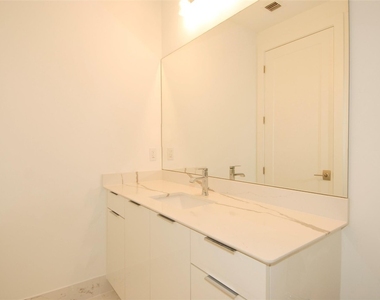 1435 Sw 23rd Street - Photo Thumbnail 20