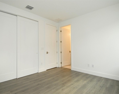 1435 Sw 23rd Street - Photo Thumbnail 19
