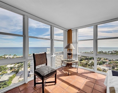 2841 N Ocean Boulevard - Photo Thumbnail 12