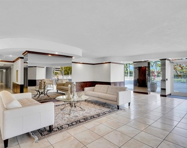 2841 N Ocean Boulevard - Photo Thumbnail 36