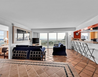 2841 N Ocean Boulevard - Photo Thumbnail 6