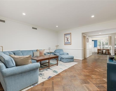 6126 Averill Way - Photo Thumbnail 2