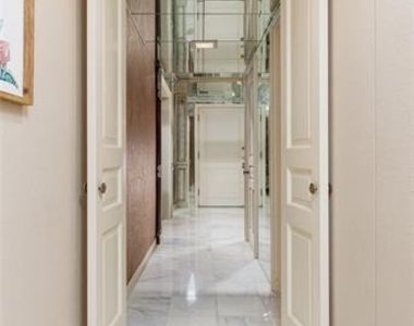 6126 Averill Way - Photo Thumbnail 33