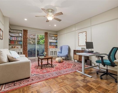 6126 Averill Way - Photo Thumbnail 8