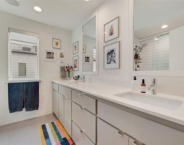4705 Bryan Street - Photo Thumbnail 24