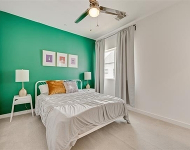 4705 Bryan Street - Photo Thumbnail 19