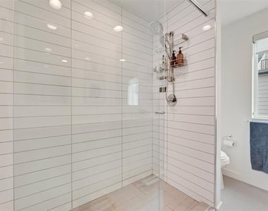 4705 Bryan Street - Photo Thumbnail 25
