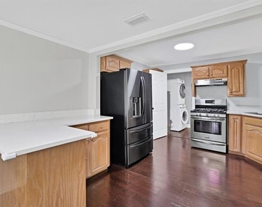 209 N Texas Street - Photo Thumbnail 14