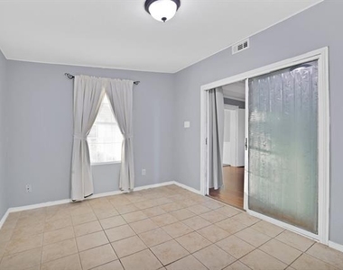 209 N Texas Street - Photo Thumbnail 21