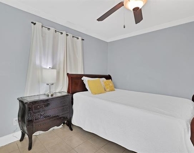 209 N Texas Street - Photo Thumbnail 16