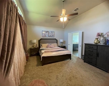 1100 Whispering Hill Drive - Photo Thumbnail 21