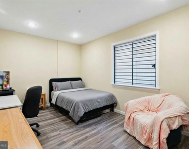 1611 N 17th Street - Photo Thumbnail 18
