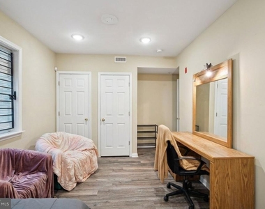 1611 N 17th Street - Photo Thumbnail 17