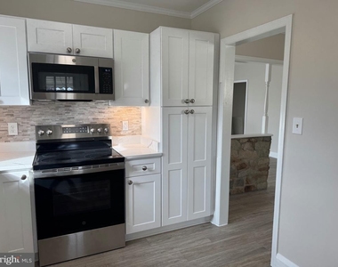 11415 Eastern Avenue - Photo Thumbnail 2
