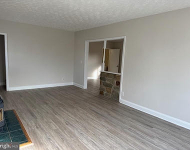 11415 Eastern Avenue - Photo Thumbnail 6