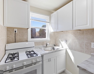 101 Wayne Place Se - Photo Thumbnail 5