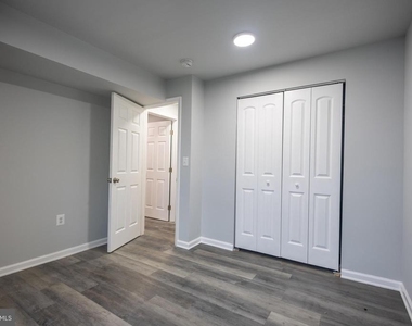 1302 Morris Road Se - Photo Thumbnail 6