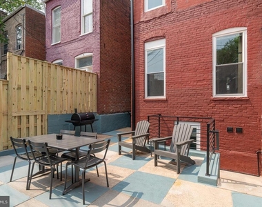 711 G Street Se - Photo Thumbnail 40