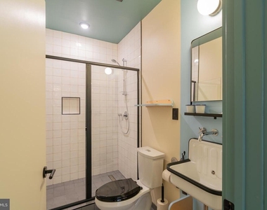 711 G Street Se - Photo Thumbnail 34