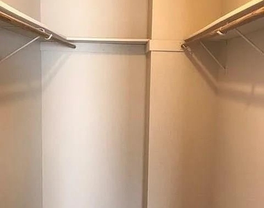 902 Quartz Ct - Photo Thumbnail 7