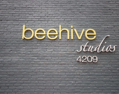 4209 Avenue B Ave - Photo Thumbnail 7