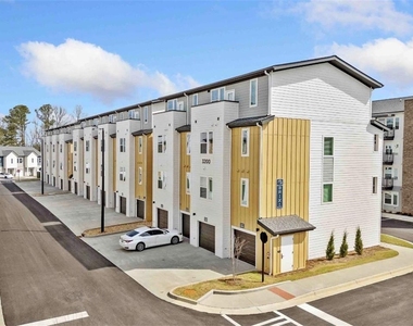 1450 Peachtree Industrial Boulevard - Photo Thumbnail 27