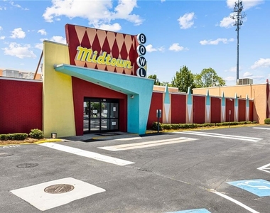 2067 Telfair Circle - Photo Thumbnail 21