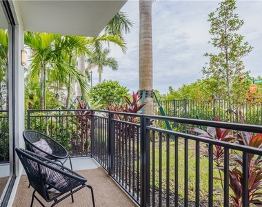9920 Portofino Vineyards Circle - Photo Thumbnail 6