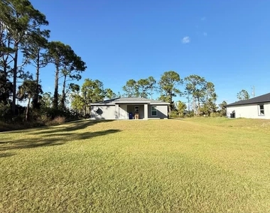 575 Oakshire Lane - Photo Thumbnail 2