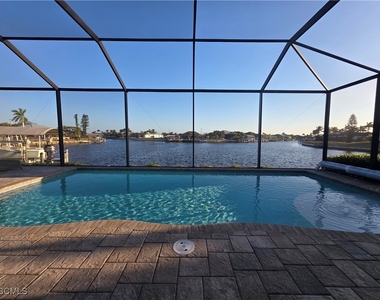 1255 Nw 38th Avenue - Photo Thumbnail 6