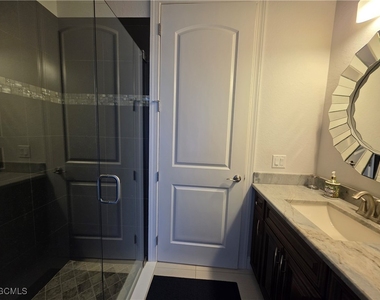 1255 Nw 38th Avenue - Photo Thumbnail 43