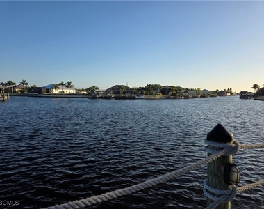 1255 Nw 38th Avenue - Photo Thumbnail 14