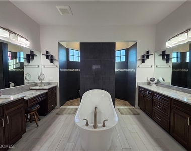 1255 Nw 38th Avenue - Photo Thumbnail 30