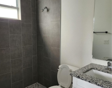 2431 Lola Avenue S - Photo Thumbnail 4