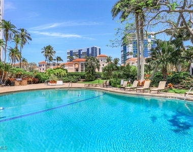 3951 Gulf Shore Boulevard N - Photo Thumbnail 22