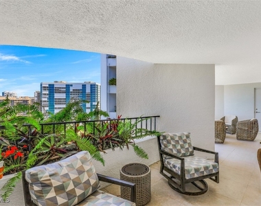 3951 Gulf Shore Boulevard N - Photo Thumbnail 18