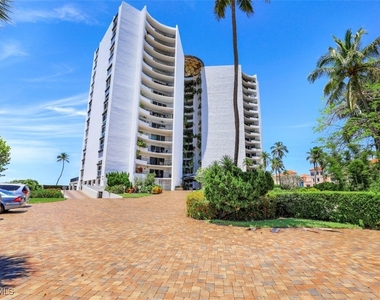 3951 Gulf Shore Boulevard N - Photo Thumbnail 29