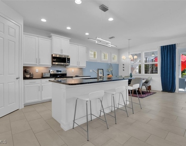 14662 Catamaran Place - Photo Thumbnail 5