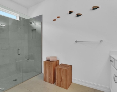 14662 Catamaran Place - Photo Thumbnail 17