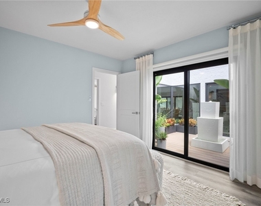 504 Tierra Mar Lane E - Photo Thumbnail 22