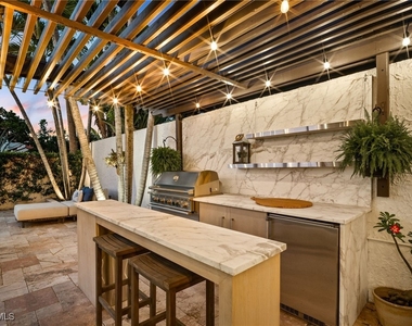 504 Tierra Mar Lane E - Photo Thumbnail 44