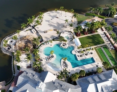 14831 Dockside Lane - Photo Thumbnail 5