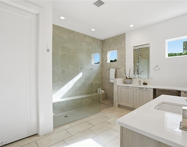 14831 Dockside Lane - Photo Thumbnail 18