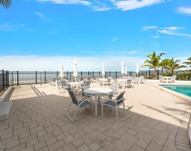1065 Gulf Shore Boulevard N - Photo Thumbnail 9