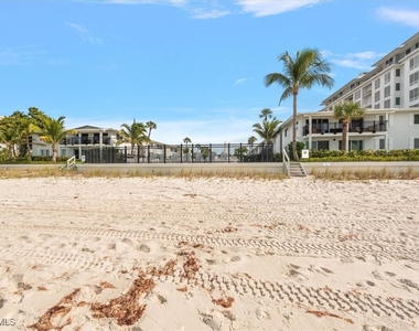1065 Gulf Shore Boulevard N - Photo Thumbnail 8