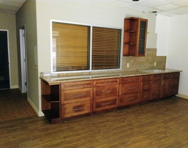 9788 Clarewood Drive - Photo Thumbnail 11